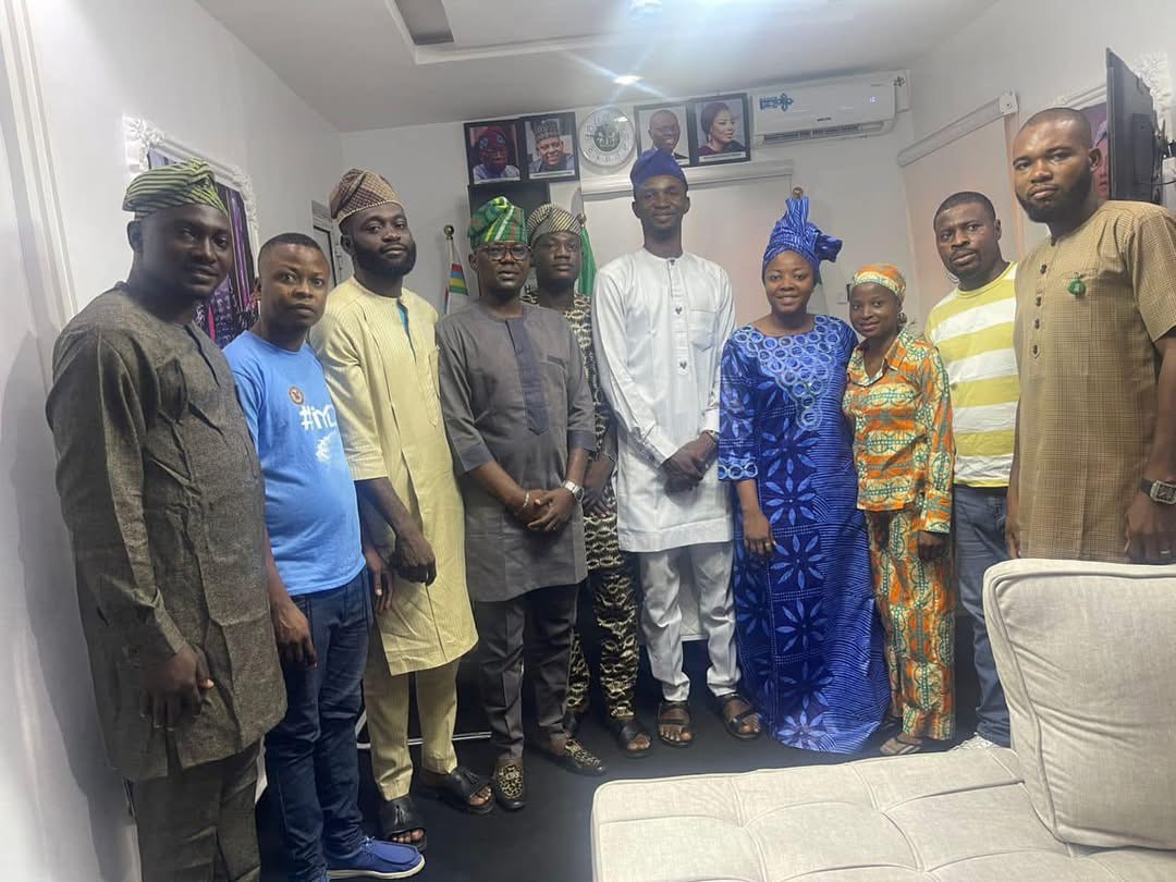 Lagos Central Senatorial District visit to the PA to the President on consistuency affairs